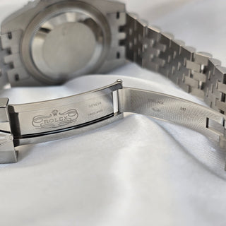 Rolex GMT-Master II Ref. 126710BLNR "Batgirl" - Black Dial, Jubliee Oystersteel - Full Set (2025, Unworn)