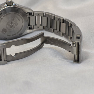 Tag Heuer Ladies Aquaracer Ref. WAY1414 - Mother of Pearl Dial, Diamond Bezel & Hour Markers - Full Set (2016)