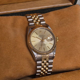 Rolex Datejust 16233 - Automatic - 36mm - Two-Tone Silver-Champagne Baton Dial (1991)