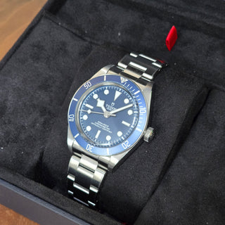 Tudor Black Bay 58 Ref. M79030B-0001 - Automatic - 39mm - Blue Dial and Blue Bezel