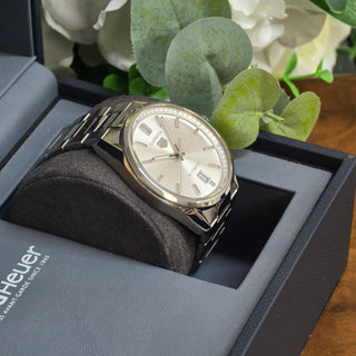 Tag Heuer Carrera Date - Ref. WBN2111 - Silver Dial - 39mm - Automatic - Full Set (2022)