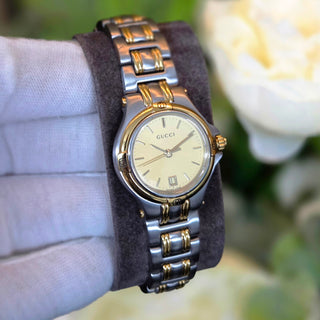 Ladies Gucci 9040L 26mm Stainless Steel and Gold plate Wristwatch