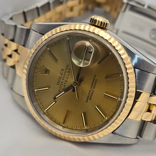 Rolex Datejust 16233 - Automatic - 36mm - Two-Tone Champagne Baton Dial (1993)