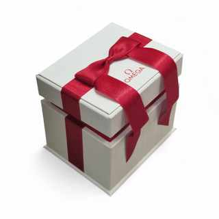 Ladies Omega Speedmaster 324303855001 38mm Stainless steel with Mother of Pearl Dial