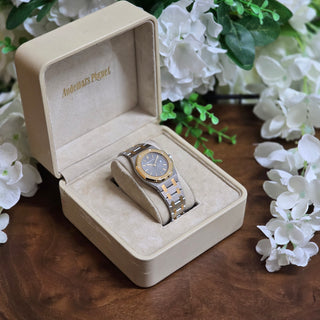 Audemars Piguet Ladies Royal Oak Ref. 56271SA - 31mm - Quartz - Circa 1988-9