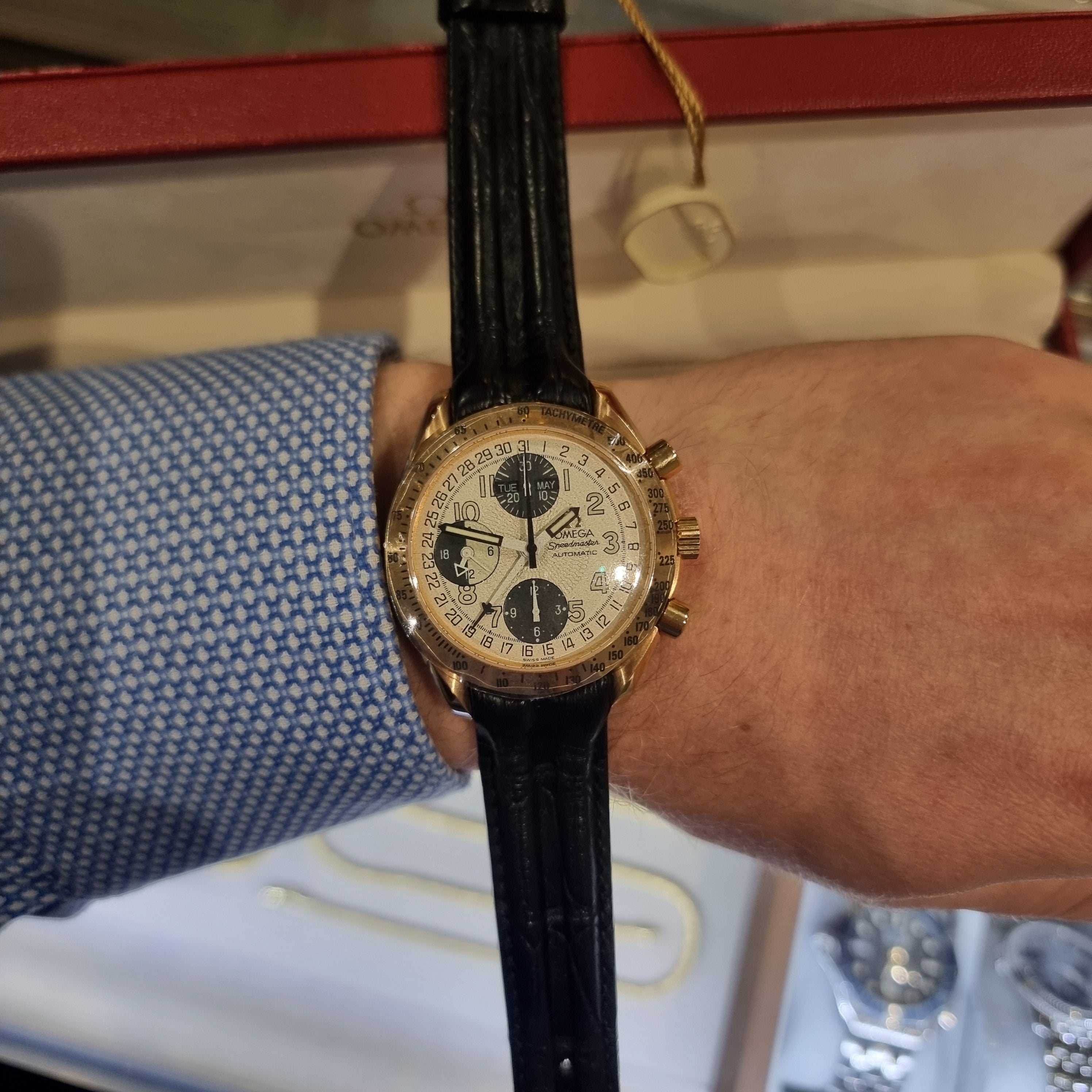 Omega Speedmaster 36233321 18ct Rose Gold Leather 39mm Full Set