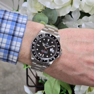 Rolex GMT-Master II Ref. 16710 - Black Dial & Bezel - Full Set (2000)