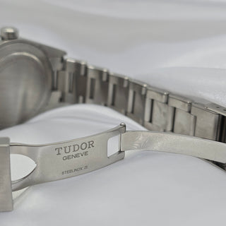 Tudor Black Bay 58 Ref. M79030B-0001 - Automatic - 39mm - Blue Dial and Blue Bezel