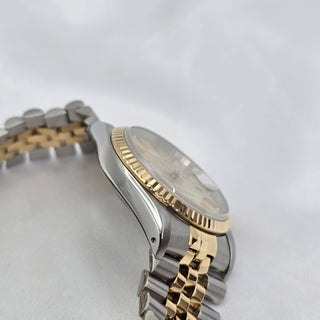 Rolex Datejust 16233 - Automatic - 36mm - Two-Tone Silver-Champagne Baton Dial (1991)