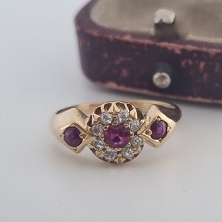 Edwardian 18ct Yellow Gold Diamond & Ruby Three Stone Cluster Halo Ring