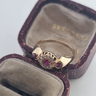 Edwardian 18ct Yellow Gold Diamond & Ruby Three Stone Cluster Halo Ring